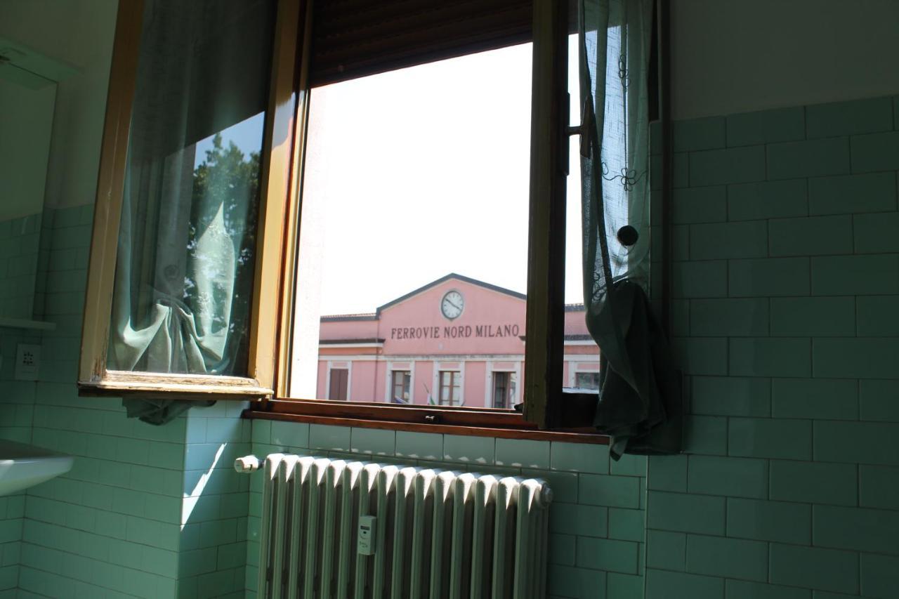 L'Appartamento Della Stazione Di Saronno Exteriör bild